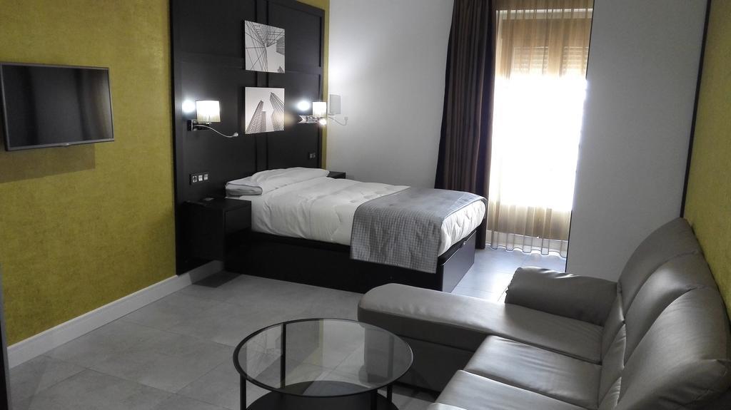 Apartamentos Las Palmeras Palma del Río Szoba fotó